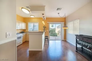 Photo #6: 2669688 Listing 