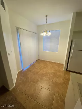 Photo #3: 2669699 Listing