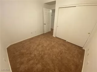 Photo #6: 2669699 Listing