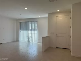 Photo #3: 2669769 Listing 