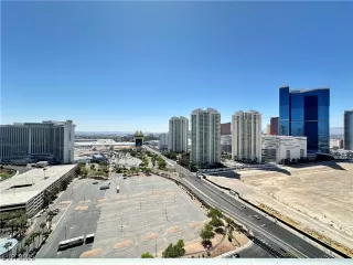 Photo #2: 2669786 Listing 