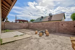 Photo #3: 2669835 Listing 