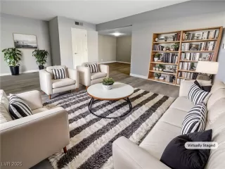 Photo #1: 2669838 Listing