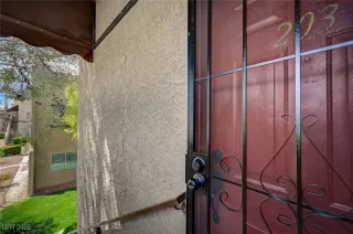 Photo #2: 2669864 Listing 