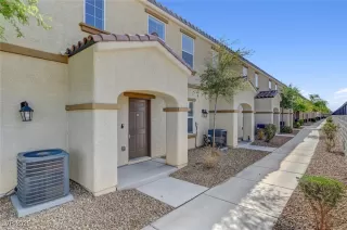 Photo #2: 2669867 Listing 