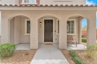 Photo #1: 2669881 Listing 