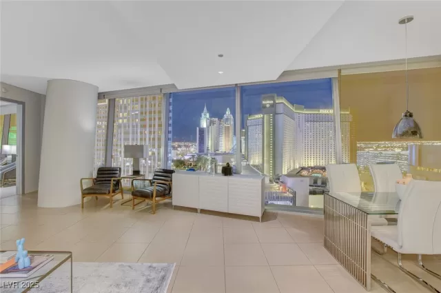 MLS: 2669884 Condo For Sale