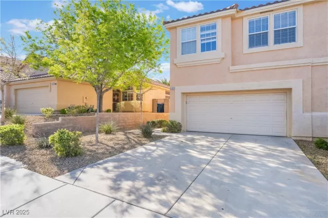 MLS: 2669886 Condo For Sale