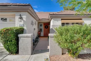 Photo #1: 2669895 Listing