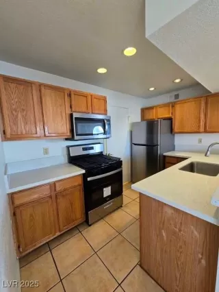 Photo #5: 2669922 Listing 