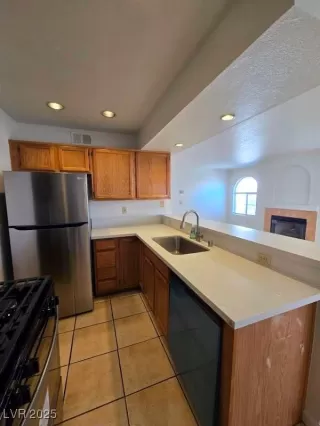 Photo #6: 2669922 Listing 