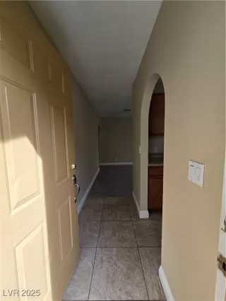 Photo #2: 2669929 Listing 