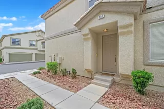 Photo #1: 2669944 Listing