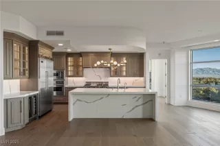 Photo #3: 2669946 Listing 