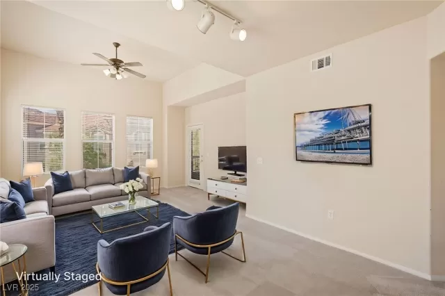 MLS: 2669960 Condo For Sale