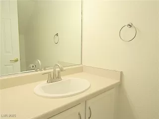 Photo #4: 2669965 Listing 