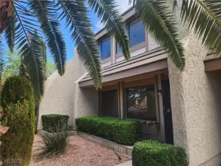 Photo #2: 2669971 Listing 