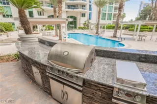 Photo #2: 2669982 Listing 