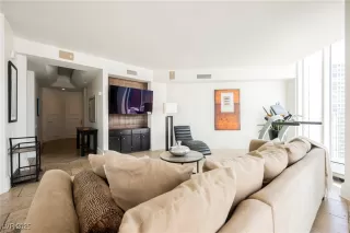 Photo #6: 2669982 Listing 