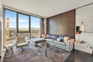 Photo #4: 2670035 Listing