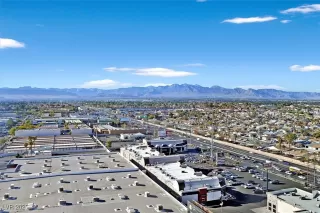 Photo #6: 2670035 Listing