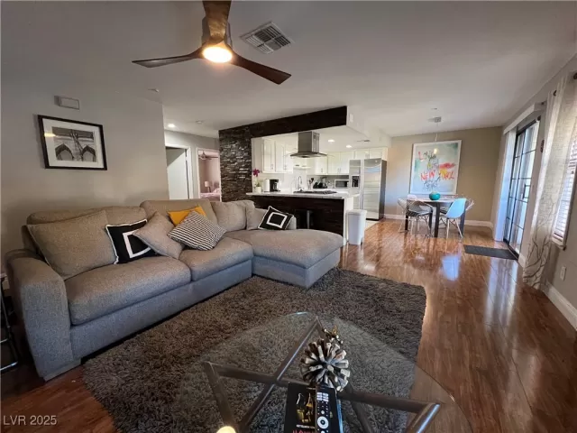 MLS: 2670054 Condo For Sale