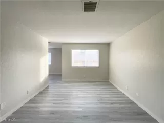 Photo #4: 2670074 Listing 