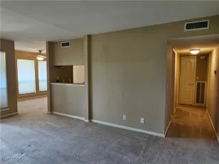 Photo #6: 2670087 Listing 