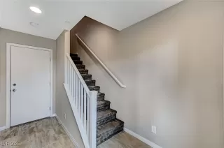 Photo #2: 2670090 Listing 