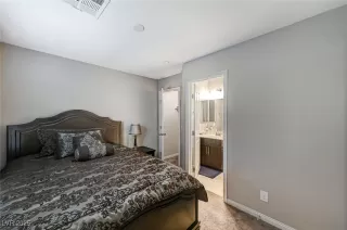 Photo #4: 2670090 Listing 