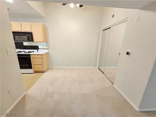 Photo #3: 2670094 Listing 