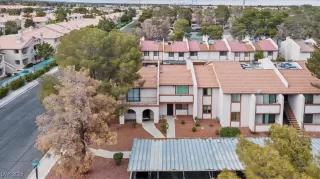 Photo #3: 2670101 Listing