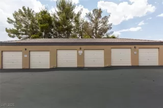 Photo #5: 2670106 Listing 