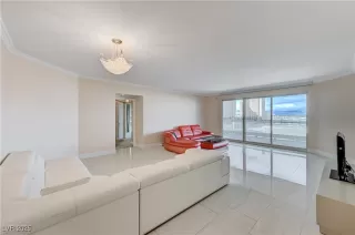 Photo #4: 2670208 Listing 