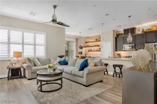 Photo #1: 2670209 Listing 