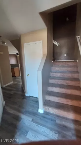 Photo #1: 2670215 Listing 