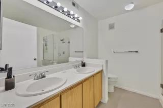 Photo #5: 2670241 Listing