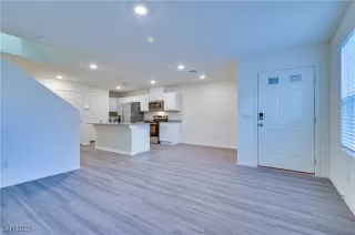 Photo #4: 2670242 Listing 