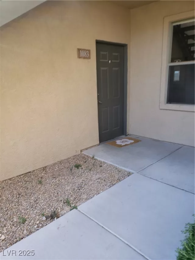 MLS: 2670262 Condo For Sale