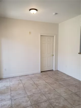 Photo #4: 2670262 Listing 