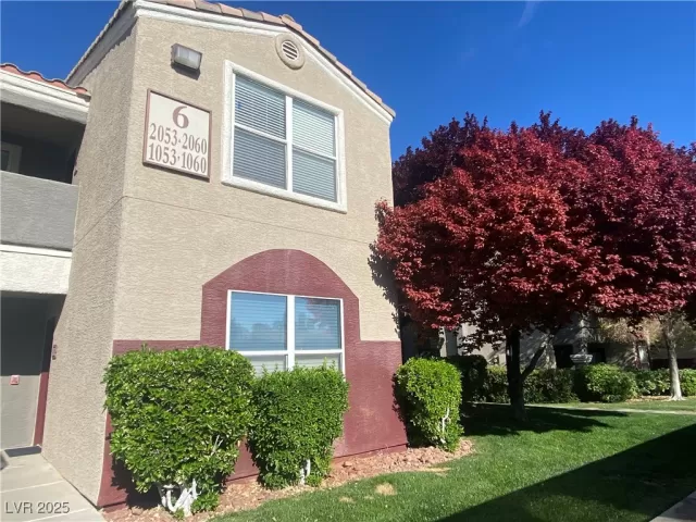 MLS: 2670277 Condo For Sale