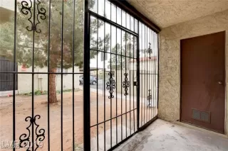 Photo #1: 2670286 Listing 