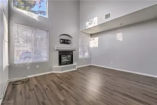 Photo #3: 2670318 Listing 