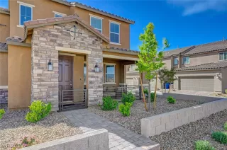 Photo #1: 2670348 Listing