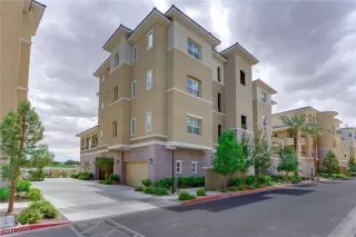 Photo #1: 2670389 Listing 