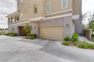 Photo #3: 2670389 Listing 