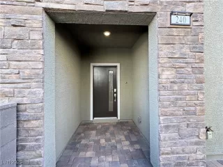 Photo #2: 2670416 Listing 