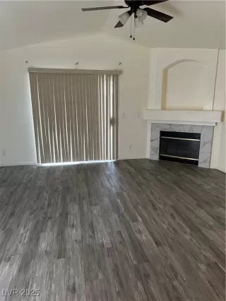 Photo #1: 2670418 Listing 