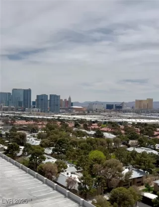 Photo #1: 2670450 Listing 