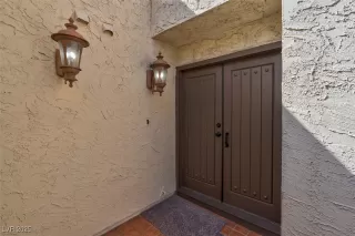 Photo #5: 2670484 Listing